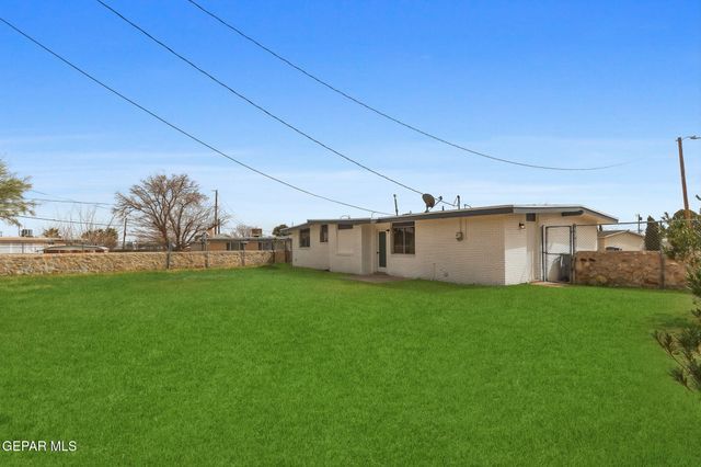 10333 UVALDE Place, El Paso, TX 79924