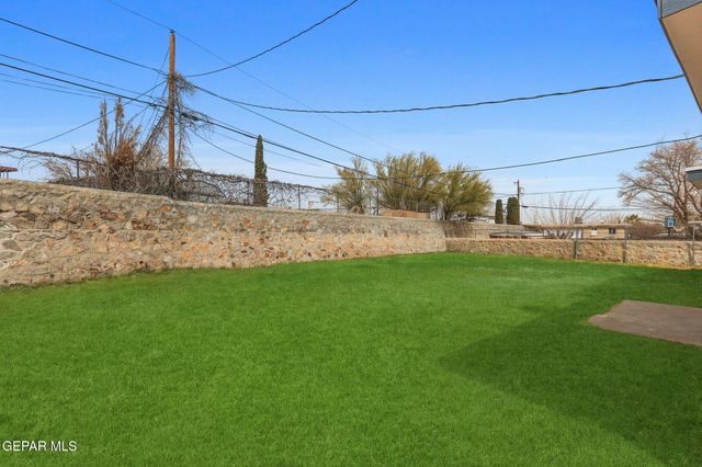 10333 UVALDE Place, El Paso, TX 79924