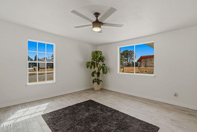 10333 UVALDE Place, El Paso, TX 79924