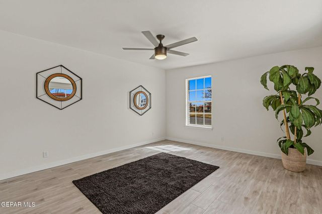 10333 UVALDE Place, El Paso, TX 79924