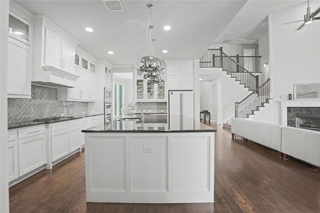 3801 Plum Vista Place, Arlington, TX 76005