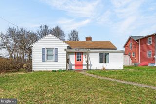 3412 OLD ORCHARD RD, Harrisburg, PA 17109