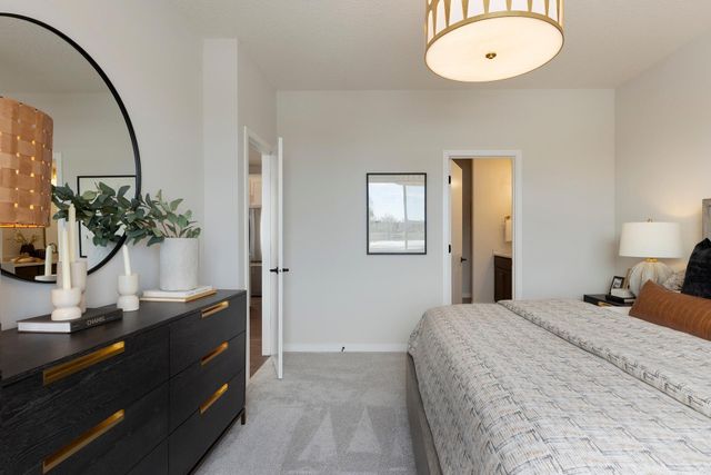 3476 Knightsbridge Trail N, Lake Elmo, MN 55042