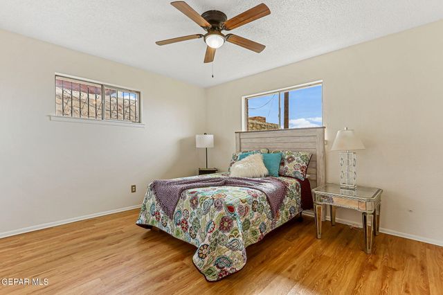 540 MARTHMONT Way, El Paso, TX 79912