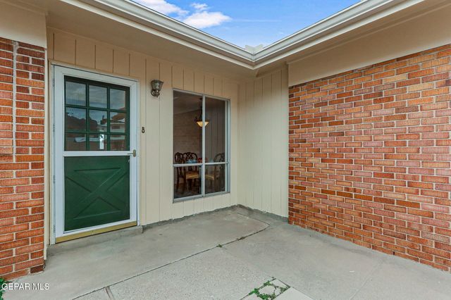 540 MARTHMONT Way, El Paso, TX 79912