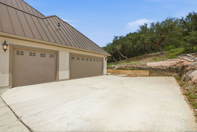 19519 Terra Mont, San Antonio, TX 78255