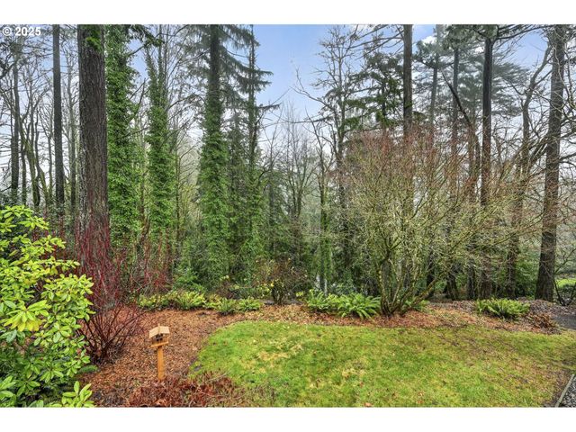 3564 Sw COUNCIL CREST Dr, Portland, OR 97239