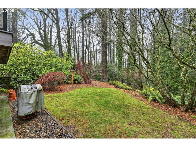 3564 Sw COUNCIL CREST Dr, Portland, OR 97239
