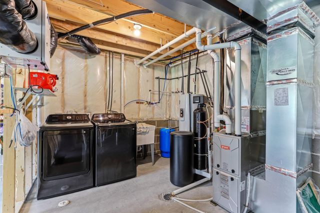 35341 Hastings Street NE, Cambridge, MN 55008