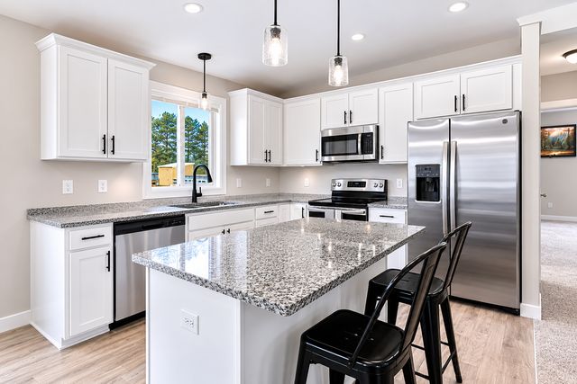 35341 Hastings Street NE, Cambridge, MN 55008