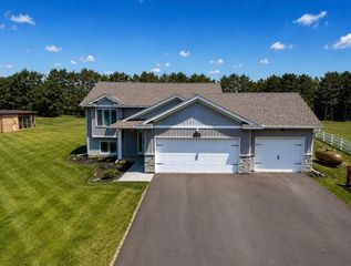 35341 Hastings Street NE, Cambridge, MN 55008