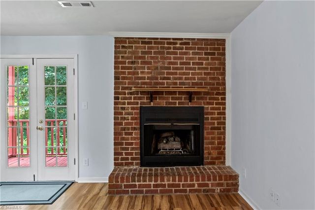 327 Mar Don Hills Court, Winston-salem, NC 27104