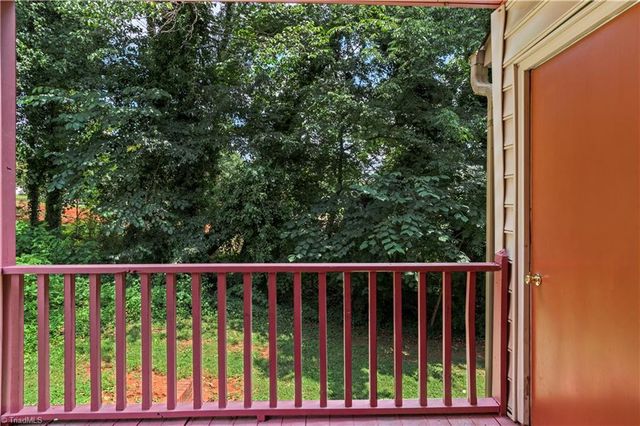 327 Mar Don Hills Court, Winston-salem, NC 27104