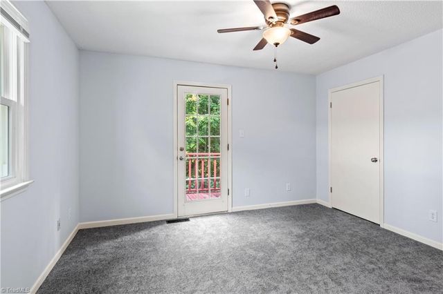 327 Mar Don Hills Court, Winston-salem, NC 27104