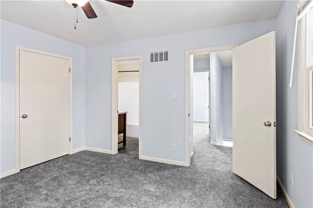 327 Mar Don Hills Court, Winston-salem, NC 27104