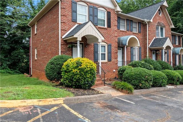 327 Mar Don Hills Court, Winston-salem, NC 27104
