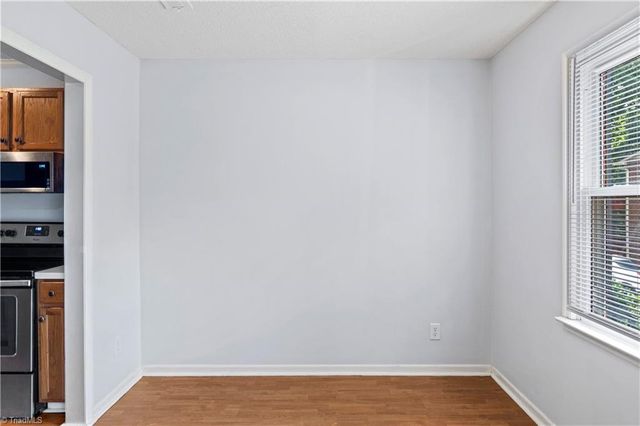 327 Mar Don Hills Court, Winston-salem, NC 27104