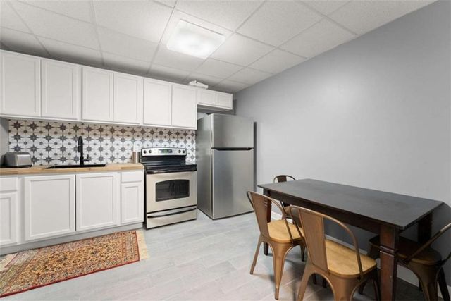 6220 Germantown Drive, Flowery Branch, GA 30542