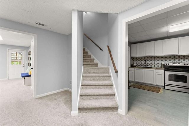 6220 Germantown Drive, Flowery Branch, GA 30542