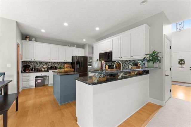 6220 Germantown Drive, Flowery Branch, GA 30542