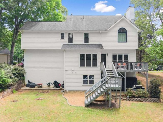 6220 Germantown Drive, Flowery Branch, GA 30542
