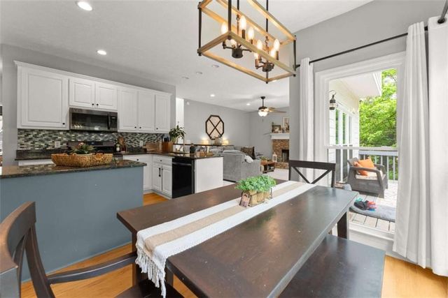 6220 Germantown Drive, Flowery Branch, GA 30542