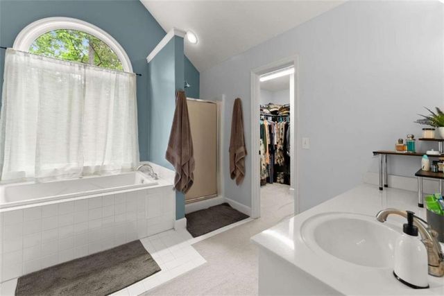6220 Germantown Drive, Flowery Branch, GA 30542