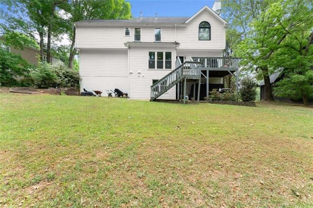 6220 Germantown Drive, Flowery Branch, GA 30542