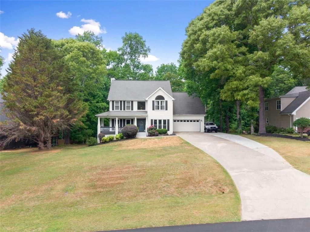6220 Germantown Drive, Flowery Branch, GA 30542