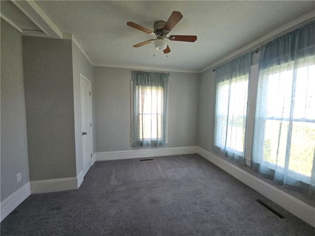 208 Pendelton Street, Pickens, SC 29671