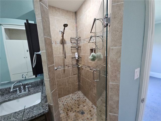 208 Pendelton Street, Pickens, SC 29671