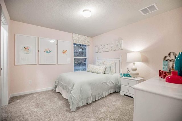 213 Flora Springs CV, Liberty Hill, TX 78642