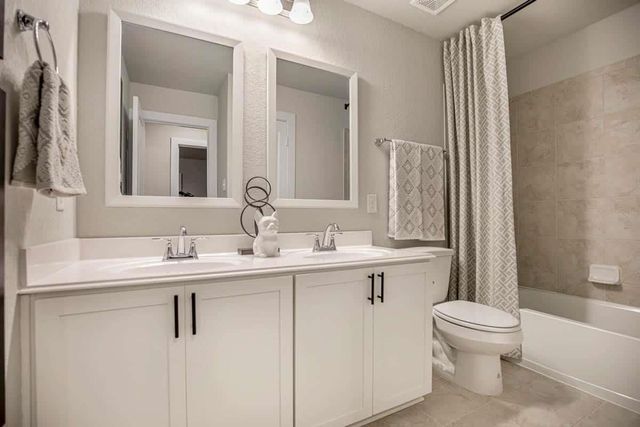 213 Flora Springs CV, Liberty Hill, TX 78642