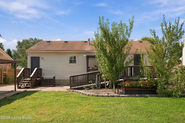 12207 Somerset Dr, Louisville, KY 40229