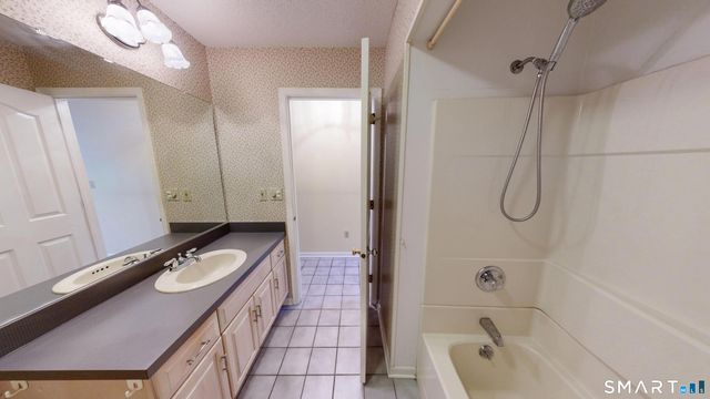101 Curtis Street 1, Meriden, CT 06450