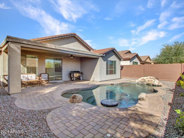 41017 N PRESTANCIA Drive, Anthem, AZ 85086