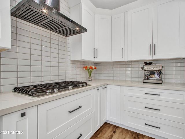 41017 N PRESTANCIA Drive, Anthem, AZ 85086