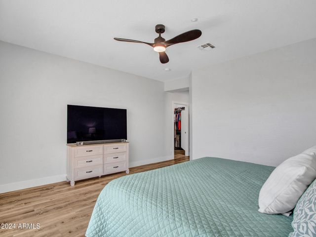 41017 N PRESTANCIA Drive, Anthem, AZ 85086