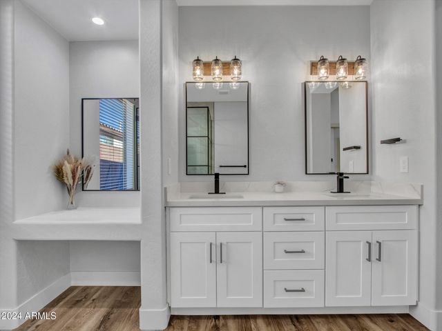 41017 N PRESTANCIA Drive, Anthem, AZ 85086