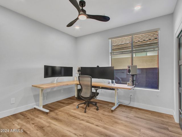 41017 N PRESTANCIA Drive, Anthem, AZ 85086