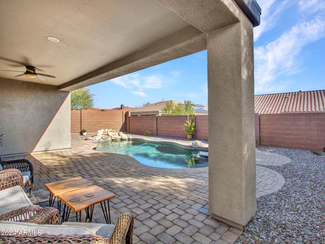 41017 N PRESTANCIA Drive, Anthem, AZ 85086