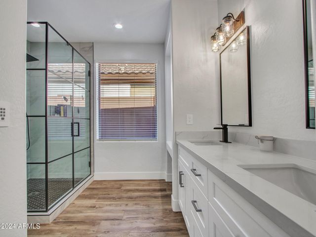 41017 N PRESTANCIA Drive, Anthem, AZ 85086