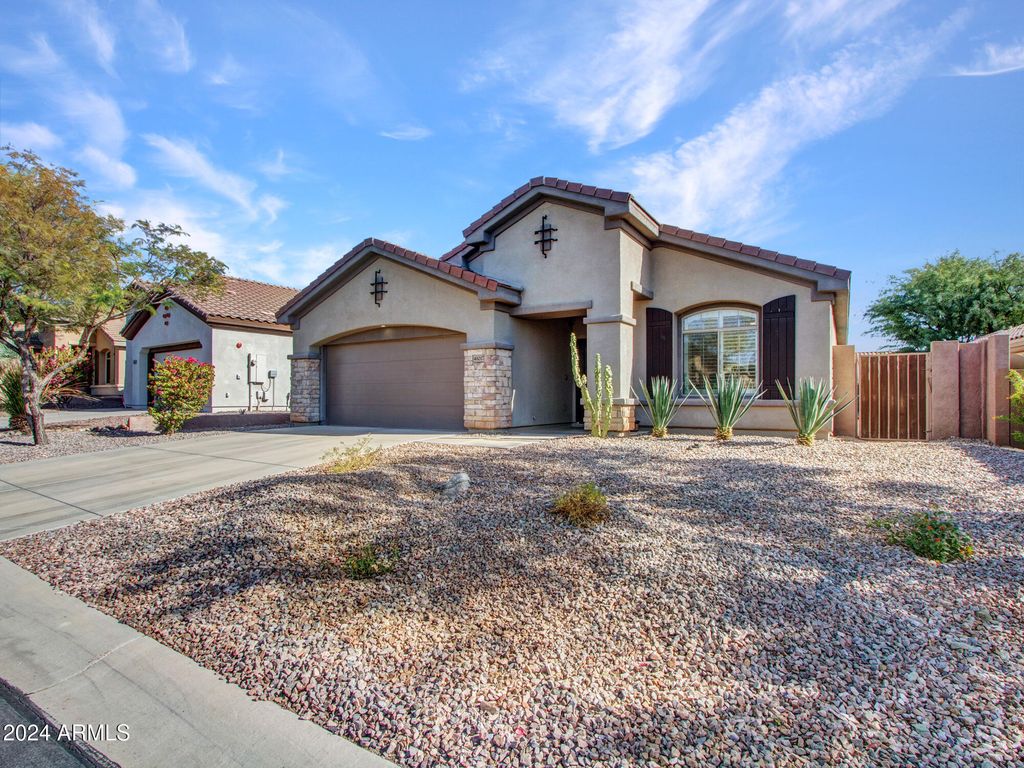 41017 N PRESTANCIA Drive, Anthem, AZ 85086