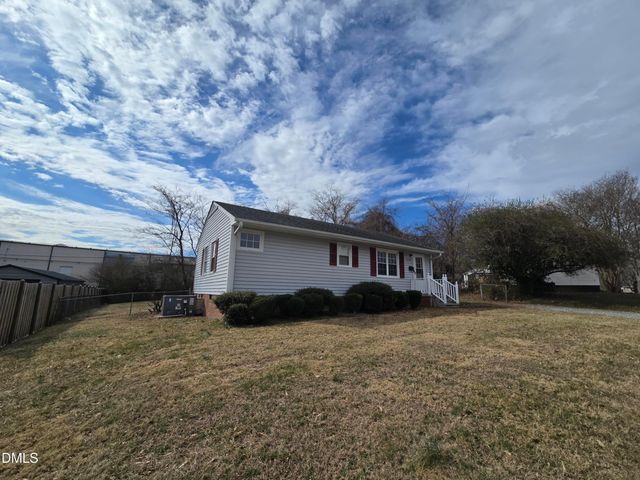 2107 Martin Street, Burlington, NC 27217