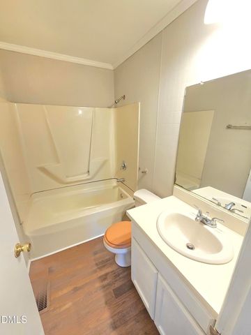 2107 Martin Street, Burlington, NC 27217