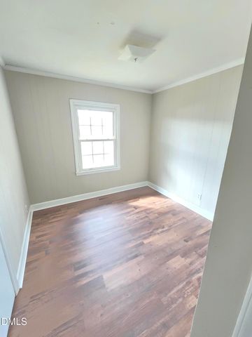 2107 Martin Street, Burlington, NC 27217