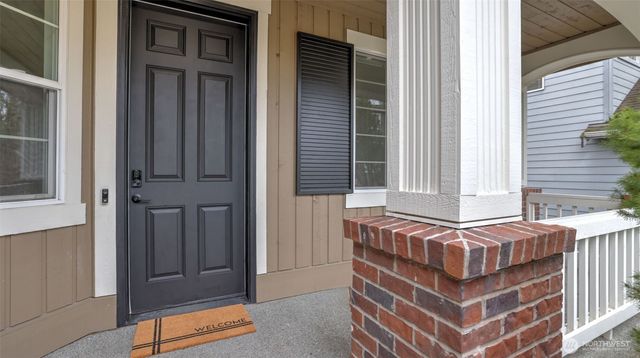 16102 Parkside Way SE, Renton, WA 98058