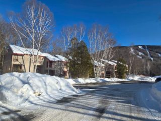 32 Winter Way # 6, Lincoln, NH 03251