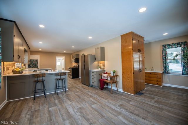 137 Noble Street W, East Canton, OH 44730