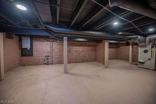 137 Noble Street W, East Canton, OH 44730